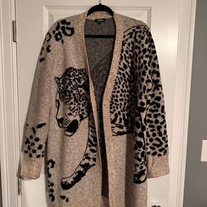 Chic Leopard Print Cardigan